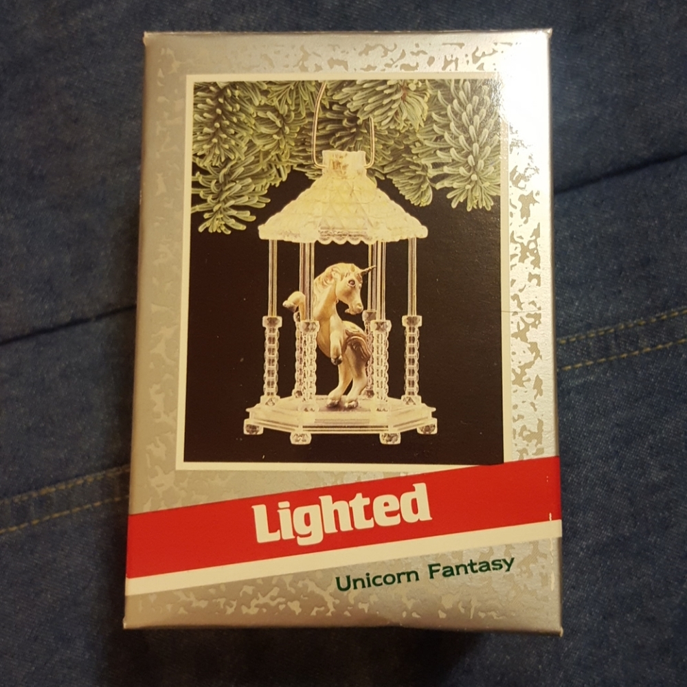 Hallmark 1989 UNICORN FANTASY Lighted Holiday Christmas Ornament